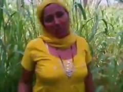 Indian Punjabi girl Fucked In Open Fields In Amritsar